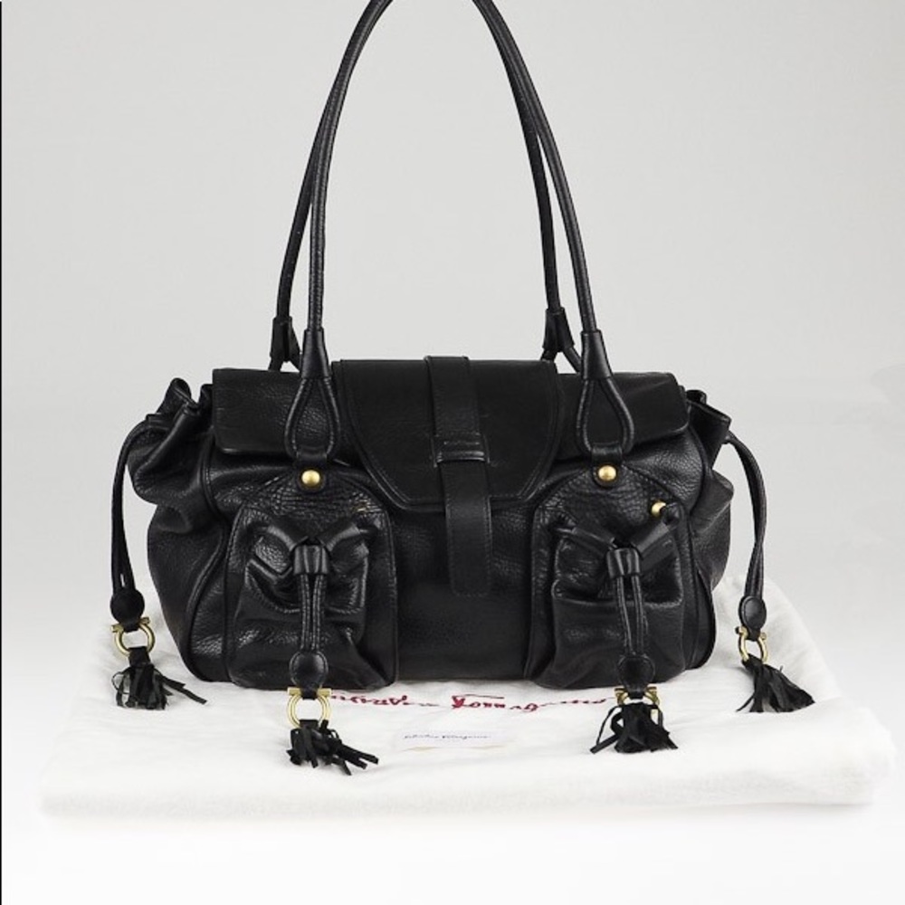 EUC Salvatore Ferragamo satchel. No tears/stains.